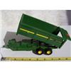 John Deere Grain trailer