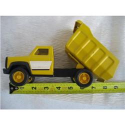 Tonka metal dump truck good condition
