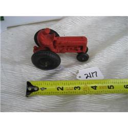 Auburn hard rubber tractor toy Aub-rubr balloon tires