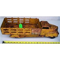 metal delivery truck needs restored