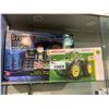 Image 1 : MECCANO 8R SERIES JOHN DEER TRACTOR & SNAP KIT LIGHT PROJECT KIT