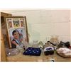 Image 2 : MONTREAL CANADIENS FRAMED PHOTO, CHINAWARE, CRYSTAL, SILVERWARE, ETC