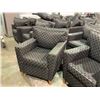 Image 2 : GREY & BLACK LOUNGE CHAIR