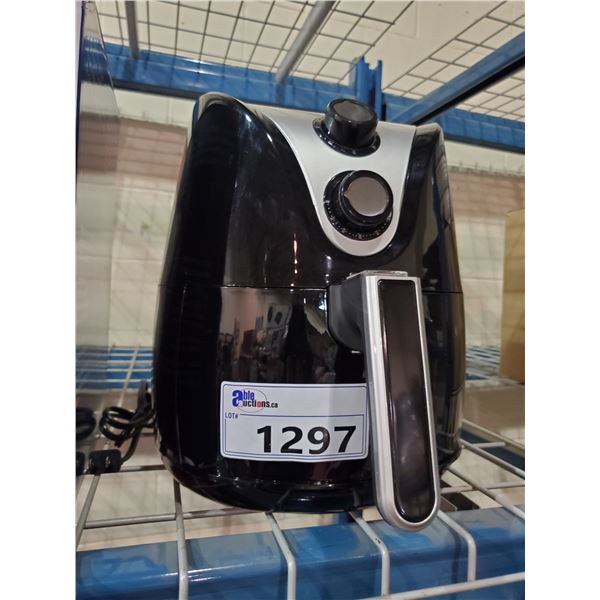 INSIGNIA 3.2L AIR FRYER