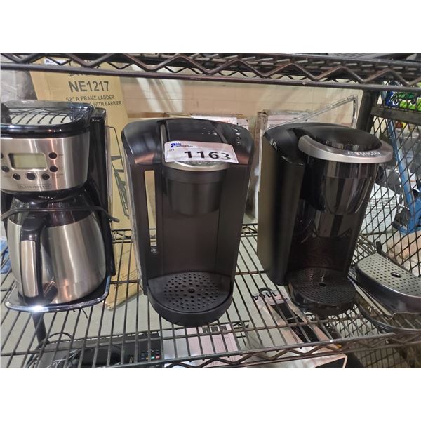 2 KEURIGS, BLACK & DECKER COFFEE MACHINES