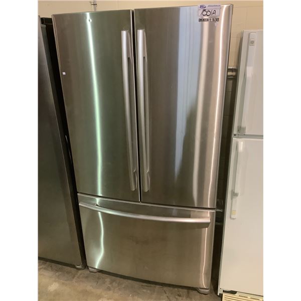 SAMSUNG STAINLESS STEEL FRENCH DOOR FRIDGE MODEL RF265AARS VISIBLE DAMAGE