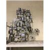 Image 1 : 2 METAL WALL DECOR