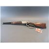 Image 2 : John Wayne Winchester Commemorative Model 94 Lever Action Saddle Ring Carbine- .32-40- 18.5" Barrel-