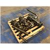 Image 1 : (3) PARKER DENISON PD075PS02SRS5AAM0T00Q0000 HYDRAULIC PUMP