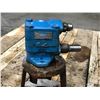 Image 2 : VICKERS V230 9 1C12 S214 PUMP