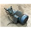 Image 2 : VICKERS PVB6 RSY 20-CM-11 PUMP W/ TOKYO KEIKI TDM-0622 MOTOR PUMP