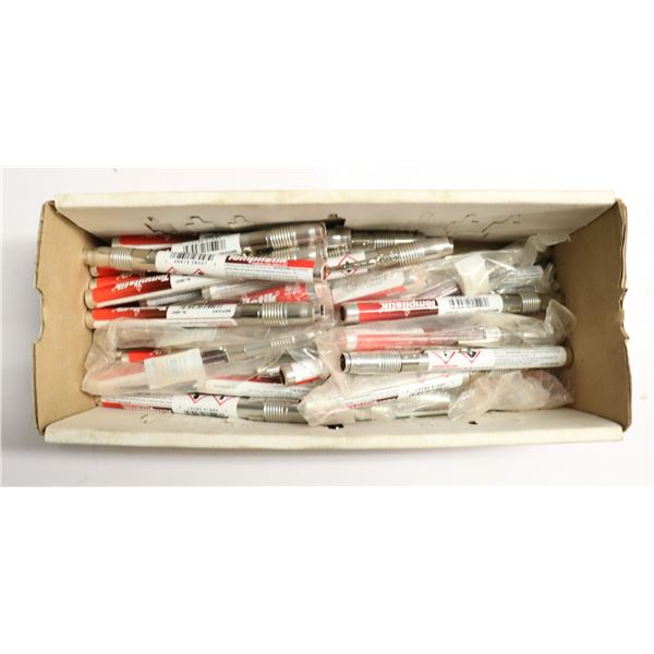 TRAY LOT OF ASSORTED TEMPILSTIK TEMPERATURE