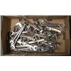 Image 1 : FLAT LOT OF ASSORTED WRENCHES