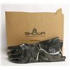 Image 1 : 12 PAIRS OF SHOWA NEOPRENE GLOVES