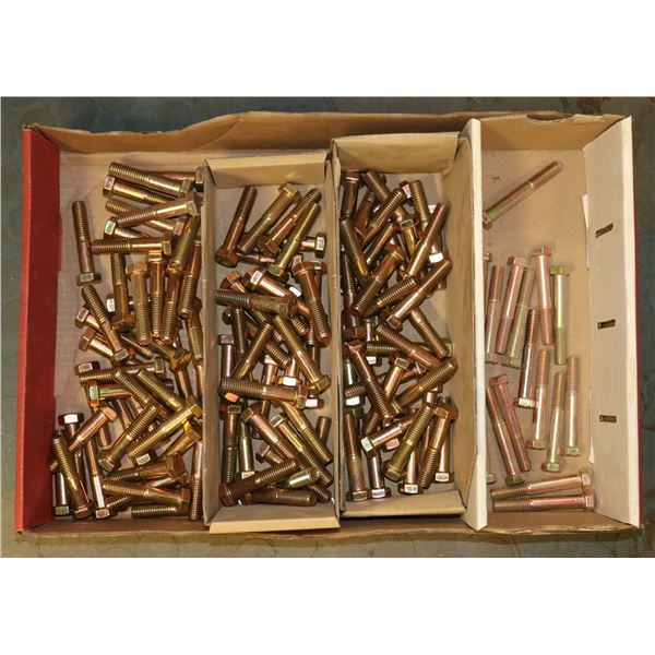 FLAT LOT OF HEX CAP SCREWS