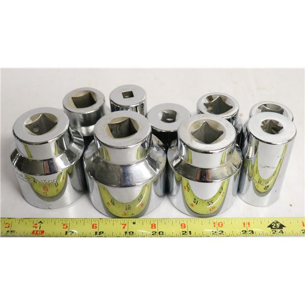 TRAY LOT OF GRAY TOOLS ASSORTED SOCKETS