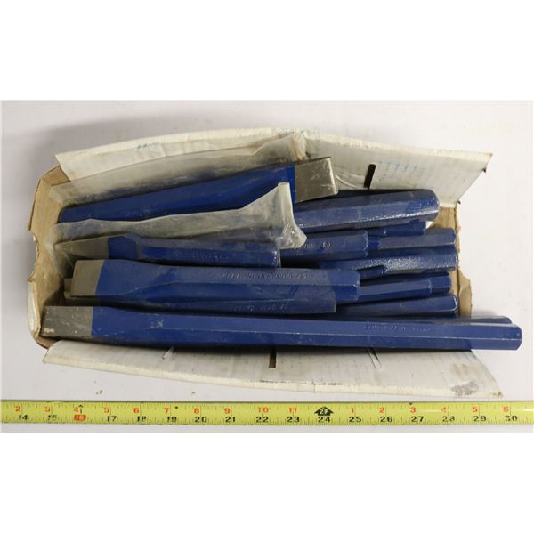 TRAY LOT OF GRAY CHISELS