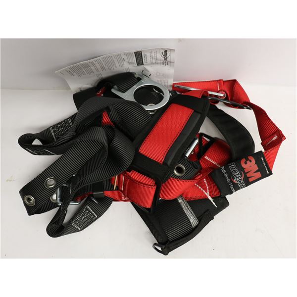 PROTECTA HARNESS MED/LGE