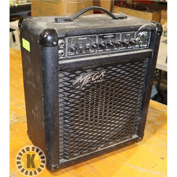 MEGA  AMP MODEL GL- 30R; 120Vac 33W 60hHz 30w-8ohm