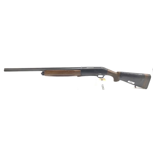 Classic 2000 Semi Auto Shotgun, 24" Barrel, 12 Ga 2 3/4"