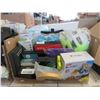 Image 1 : Box of Assorted Amazon Overstock Goods