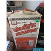 Image 1 : Little Chief Electric Home Smoker