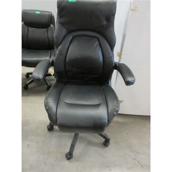 New La-Z-Boy Black Executive Office Chair