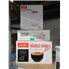 Image 1 : 3 Kitchen Goods