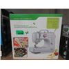 Image 1 : Mini Sewing Machine