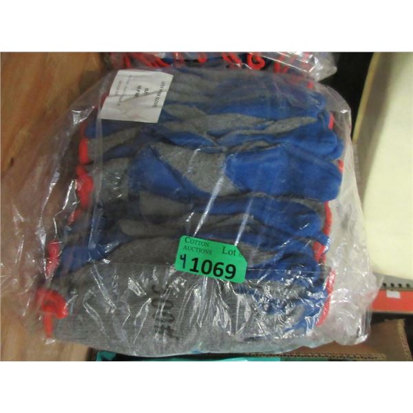 4 Bags of 10 New Latex Palm Work Gloves - Medium