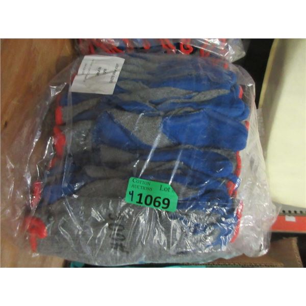 4 Bags of 10 New Latex Palm Work Gloves - Medium