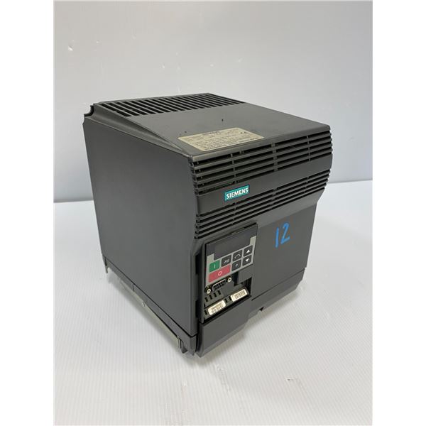 Siemens # 6SE3221-5DC40 Micromaster Vector