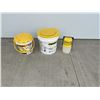 Image 1 : TWO AERATED LIVE BAIT BUCKETS AND SMALL LIVE BAIT CONTAINER