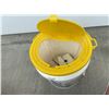 Image 8 : TWO AERATED LIVE BAIT BUCKETS AND SMALL LIVE BAIT CONTAINER