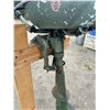 Image 14 : VINTAGE JOHNSON 5 HP OUTBOARD MOTOR