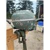 Image 15 : VINTAGE JOHNSON 5 HP OUTBOARD MOTOR