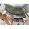 Image 7 : VINTAGE JOHNSON 3 HP OUTBOARD MOTOR