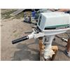Image 5 : GAMEFISHER 15 HP OUTBOARD MOTOR