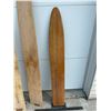 Image 4 : METAL AND WOODEN FUR STRETCHERS