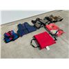 Image 2 : LIFE JACKETS AND FLOATATION DEVICES