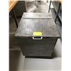 Image 2 : Stainless steel rolling dry ingredients storage bin