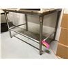Image 1 : 4'x2 1/2' Prep table