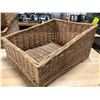Image 1 : Group of 6 large wicker product display baskets (New in box)