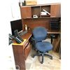 Image 3 : L shape office desk w/ hutch & office chair