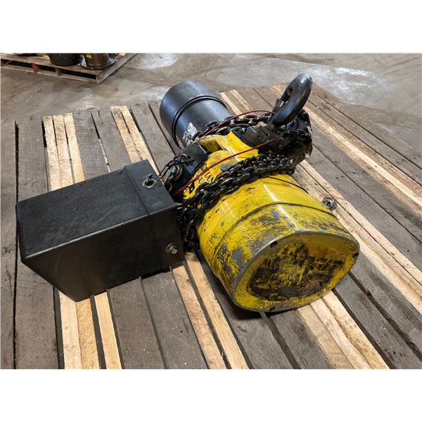 Budgit 2 Ton? Air Chain Hoist