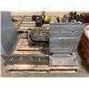 Image 2 : (2) Steel Right Angle Plates