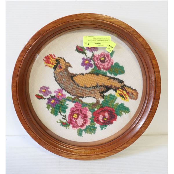 14" ROUND WOOD FRAME WITH CROSS STICHED DESIGN