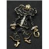 Image 1 : COMEDIC DANCING CLOWN VINTAGE COSTUME BROOCH