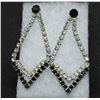 Image 1 : PAIR OF VINTAGE COSTUME JEWELRY EARRINGS