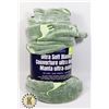 Image 1 : NEW ULTRA SOFT THROW, DINOSAUR GLOW'N'DARK